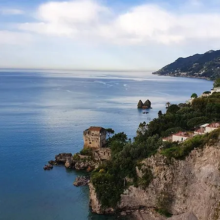 Divina * Salerno